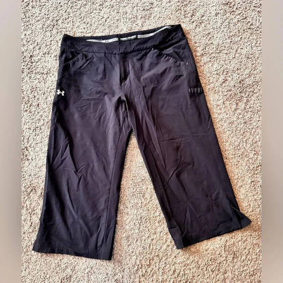 Women’s Under Armour Performance Capri Pants Black Size 12 - Picture 1 of 4